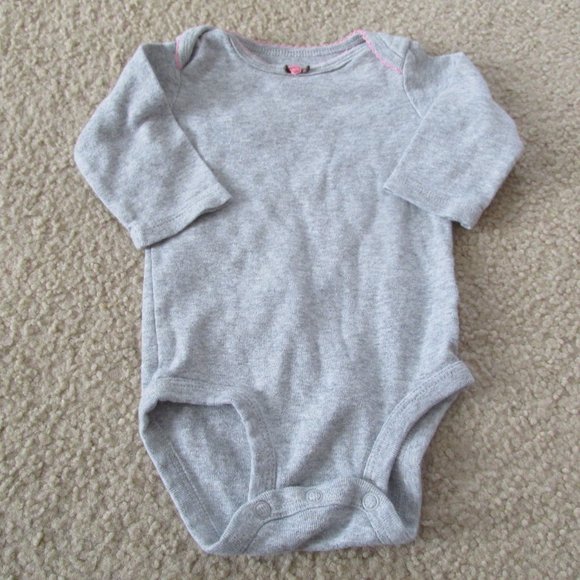 Carters Onesie Bundle Girls Size 3M Brown Gray Long Sleeve Infant Lot of 2‎ - Picture 5 of 6
